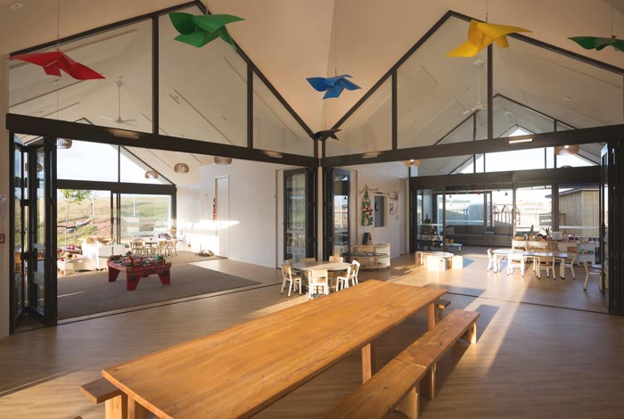 早期兒童服務(wù)中心吃飯區(qū)域裝修設(shè)計案例效果圖