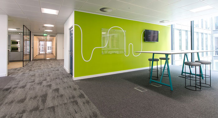 人力資源公司辦公室交流背景墻裝修設(shè)計效果圖