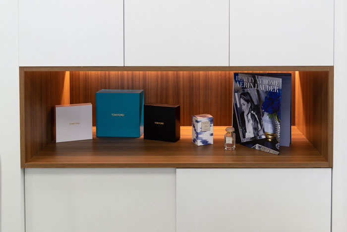 美容公司總經理辦公室展示區裝修設計效果圖