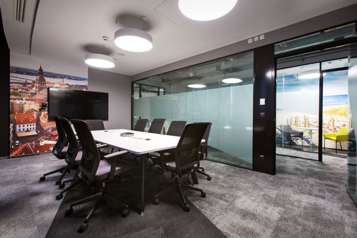 商務(wù)辦公室小會議室裝修設(shè)計(jì)效果圖