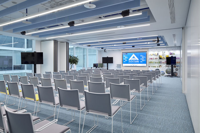 環保辦公室培訓室裝修設計效果圖