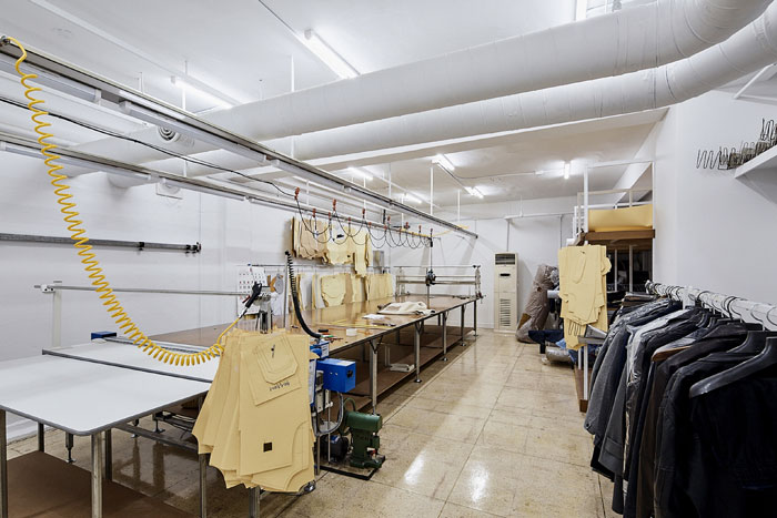 服裝廠房辦公室制衣間裝修設計效果圖