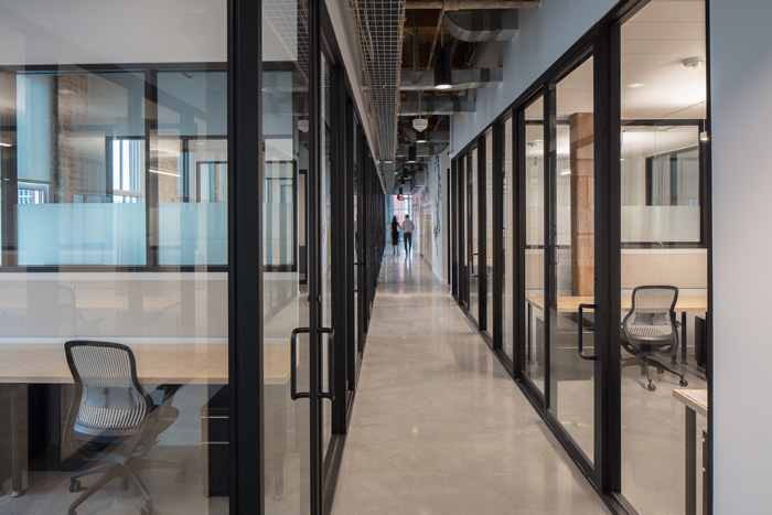 聯合辦公空間過道裝修設計效果圖