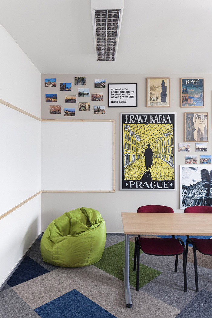 IT培訓機構培訓室裝修設計效果圖