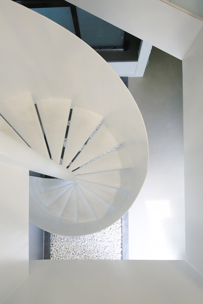 創(chuàng)想實驗室旋轉(zhuǎn)樓梯裝修設計效果圖