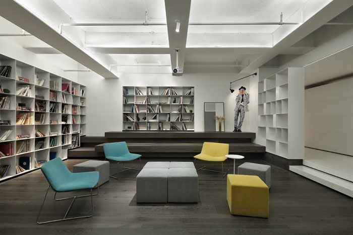 機構(gòu)辦公室閱讀區(qū)裝修設(shè)計效果圖